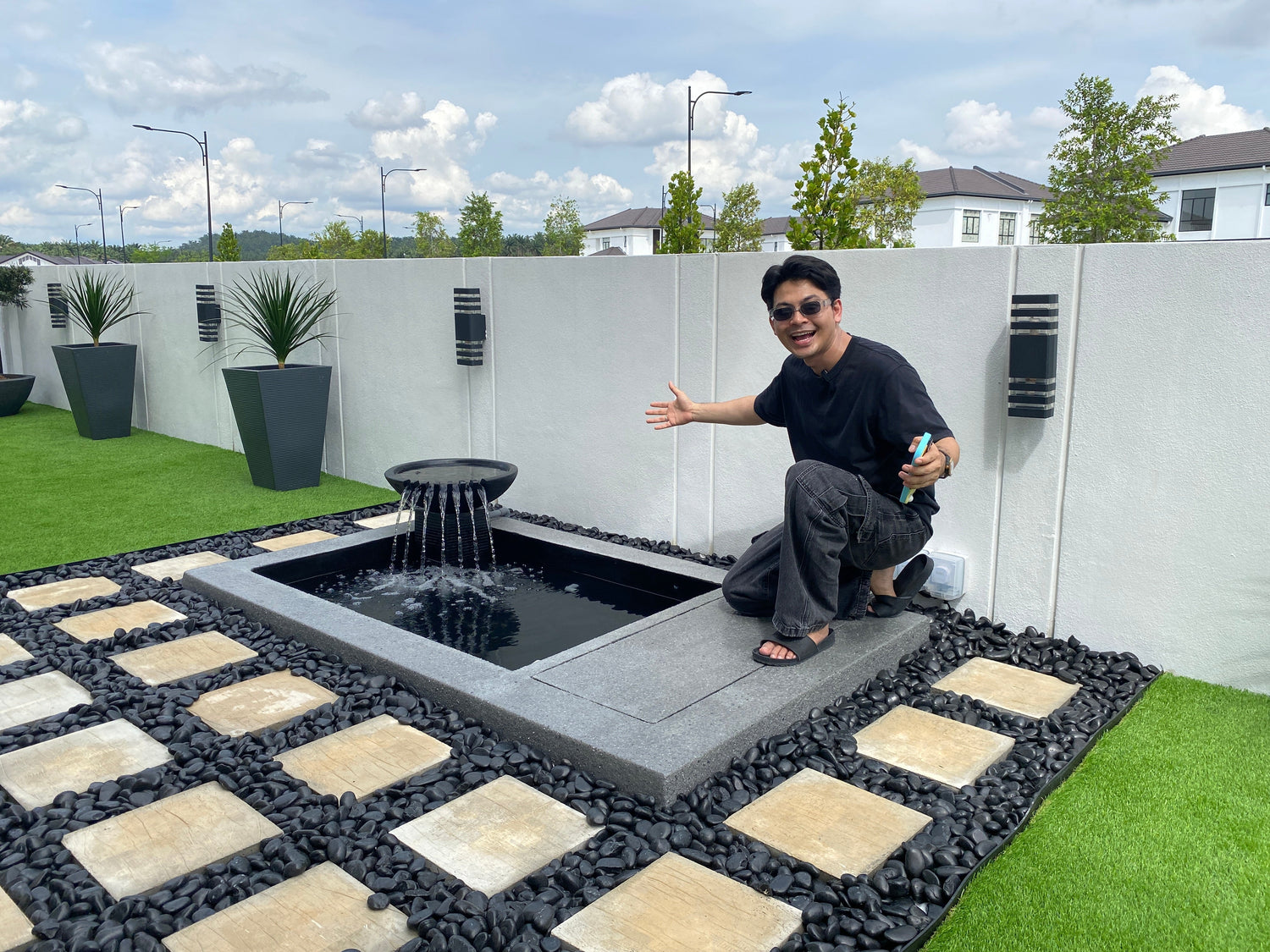 Izzue Islam’s New Garden Landscape Where Style Meets Low Maintenance.